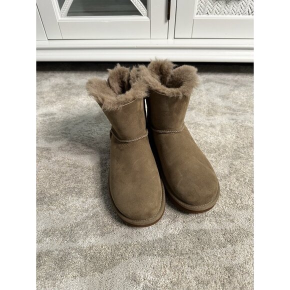 UGG Mini Bailey Bow II Boots Brown Suede Sheepskin Wool Women's US 7 EU 38 UK 5 - Picture 1 of 8